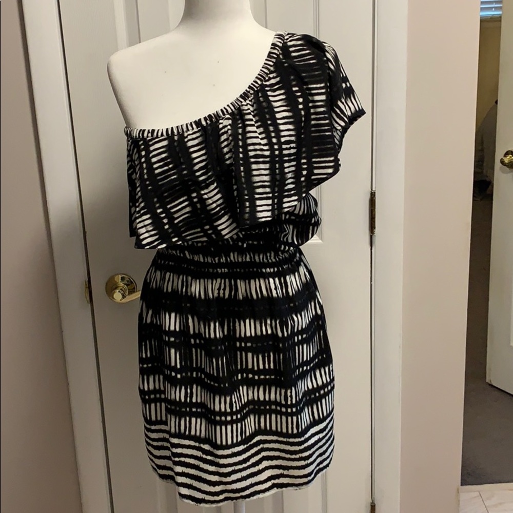 Express Black & White One Shoulder Sundress